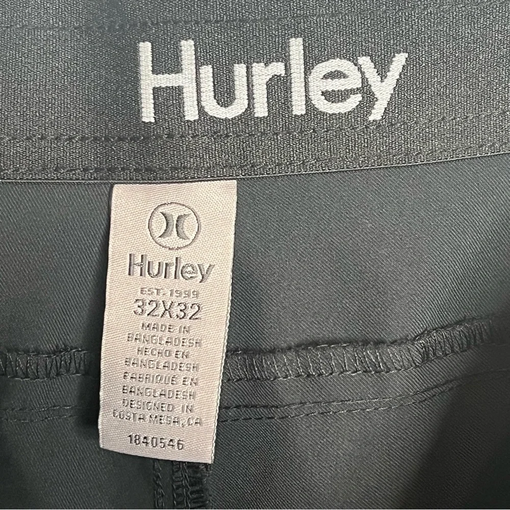 Hurley Black Flat Front Pants Mens Sz 32 X 32 Straight Leg